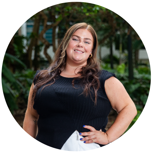 Ginie Hofmann, Assistant Director, Undergraduate Admission